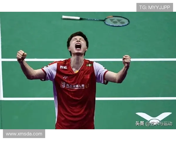 石宇奇翁泓阳携手晋级八强国羽男单提前锁定世锦赛奖牌成绩喜人再